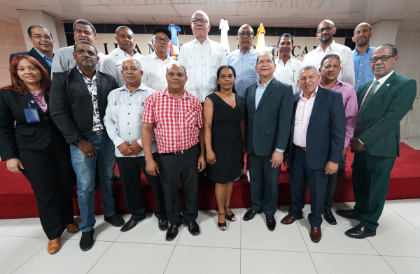 1eca156427374c8abf4738e42b464eef L