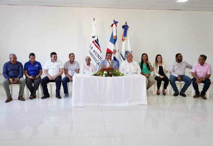 photo 5064701285021887182 y 1