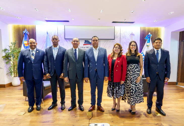 La Liga Municipal Dominicana, el Instituto Nacional de Tránsito y Transporte Terrestre (Intrant), el Instituto para la Formación Profesional y el Instituto de Naciones Unidas para la Formación Profesional e Investigación (UNITAR), con la colaboración de Pernod Ricard desarrollaron el seminario-taller “Liderando el cambio: progresando en seguridad vial a través de la educación y prevención”.